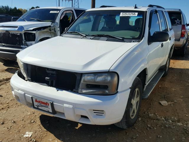 1GNDS13S362292536 - 2006 CHEVROLET TRAILBLAZE WHITE photo 2