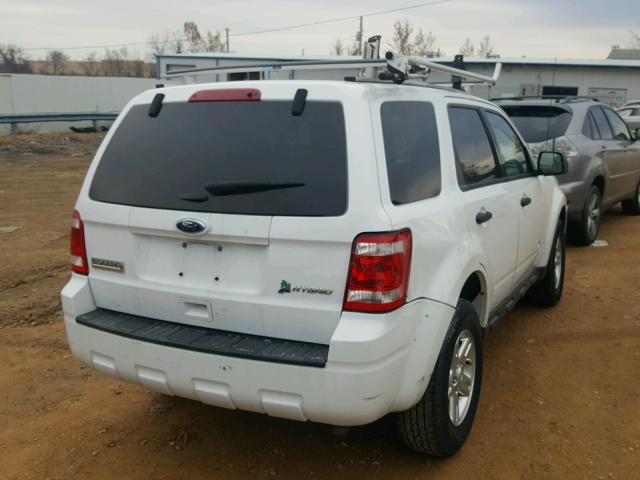 1FMCU4K35BKC32578 - 2011 FORD ESCAPE HYB WHITE photo 4