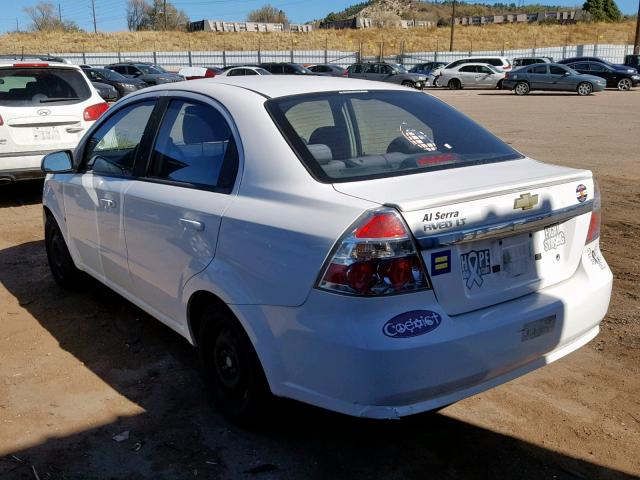 KL1TD56E89B666954 - 2009 CHEVROLET AVEO LS WHITE photo 3