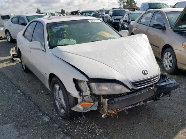 JT8BF28G710313454 - 2001 LEXUS ES 300 WHITE photo 1