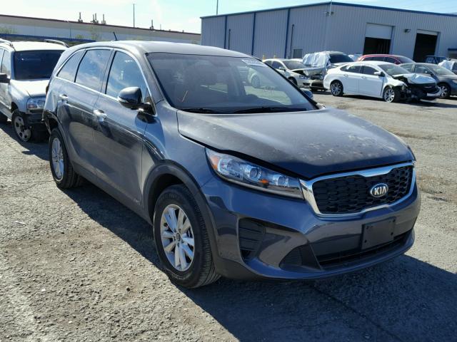 5XYPGDA5XKG463806 - 2019 KIA SORENTO LX GRAY photo 1