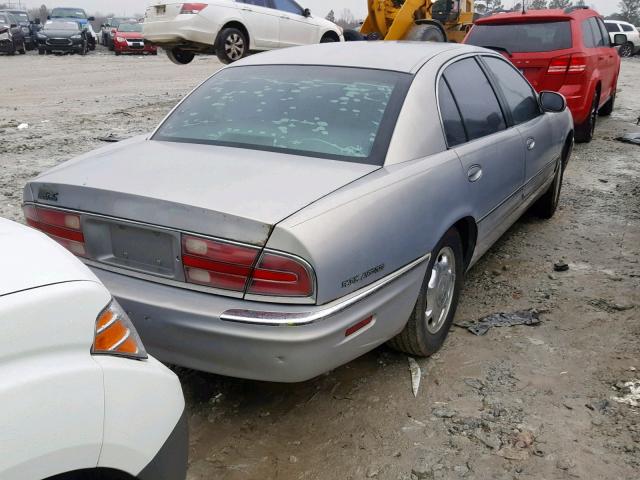 1G4CW52K2WU400341 - 1998 BUICK PARK AVENU SILVER photo 4