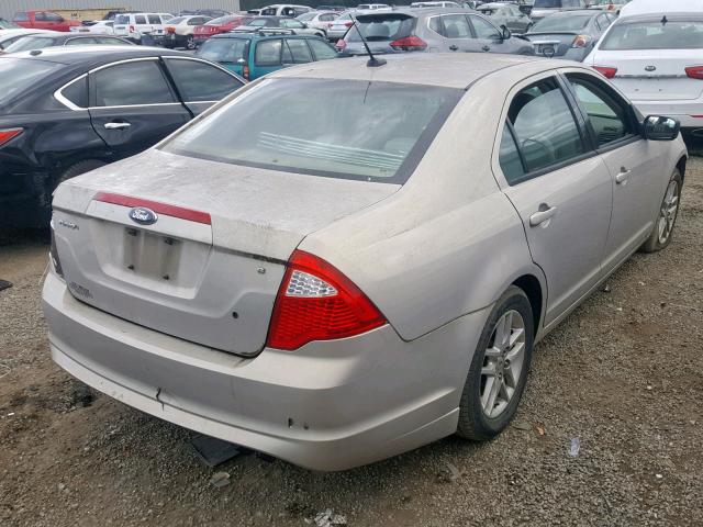 3FAHP0GA9AR334161 - 2010 FORD FUSION S SILVER photo 4