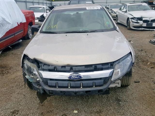 3FAHP0GA9AR334161 - 2010 FORD FUSION S SILVER photo 9