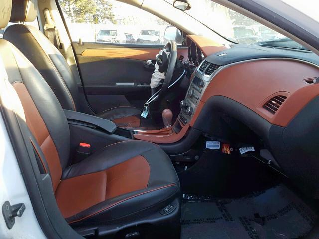 1G1ZK57739F161995 - 2009 CHEVROLET MALIBU LTZ თეთრი ფოტო 5