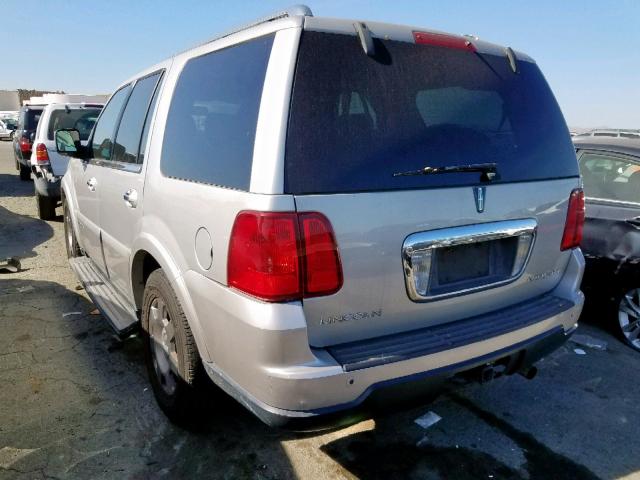 5LMFU27536LJ28941 - 2006 LINCOLN NAVIGATOR SILVER photo 3