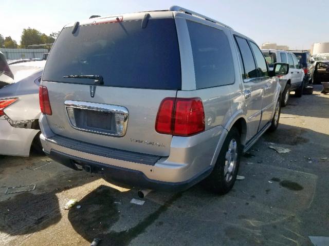 5LMFU27536LJ28941 - 2006 LINCOLN NAVIGATOR SILVER photo 4