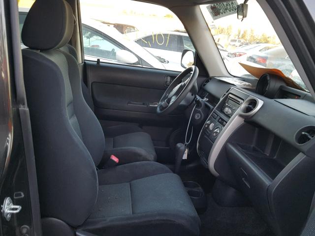 JTLKT324264089593 - 2006 TOYOTA SCION XB Графитовый фото 5