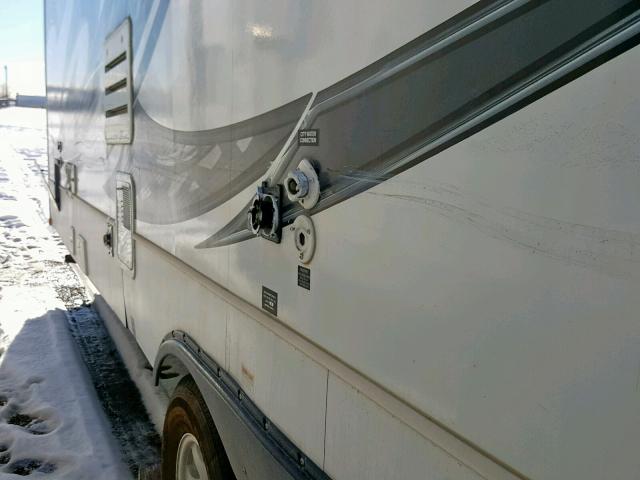 4YDT30F27DR800371 - 2013 KEYSTONE RAPTOR WHITE photo 9