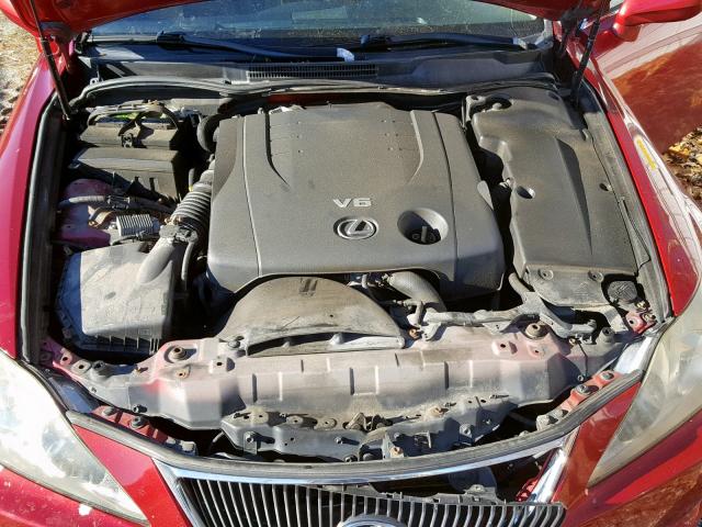 JTHCK262585020043 - 2008 LEXUS IS 250 RED photo 7