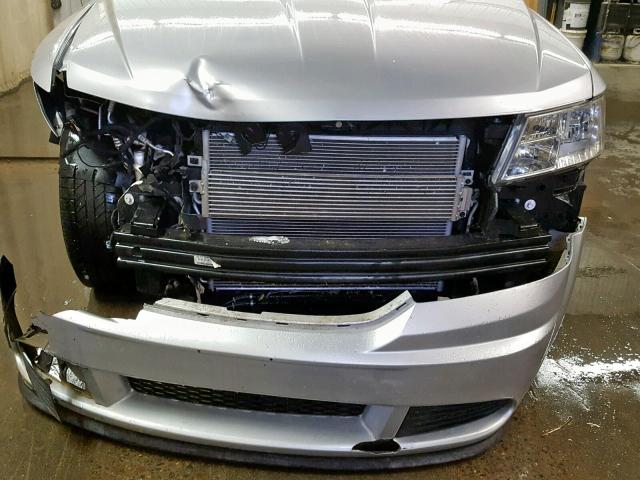 3D4PH1FGXBT502329 - 2011 DODGE JOURNEY MA SILVER photo 9