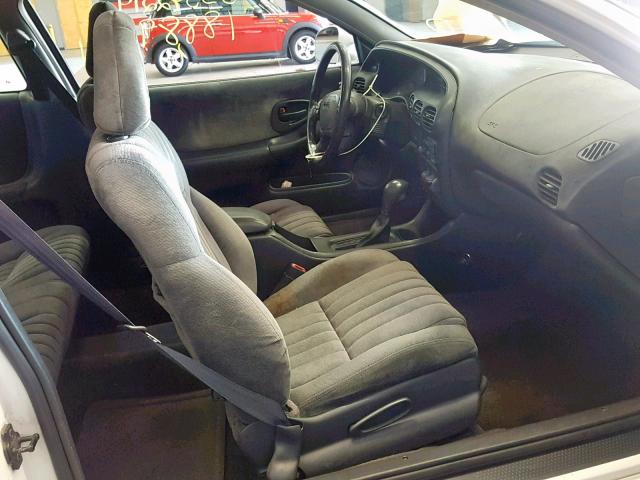 1G2WP12K2WF214203 - 1998 PONTIAC GRAND PRIX WHITE photo 5