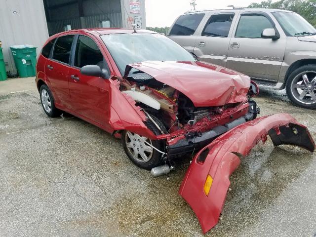 3FAFP37N35R145586 - 2005 FORD FOCUS ZX5 RED photo 1
