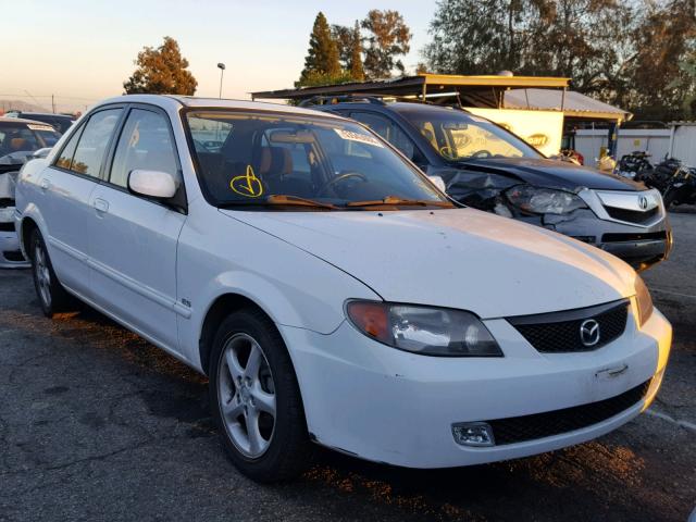 JM1BJ226220537801 - 2002 MAZDA PROTEGE DX WHITE photo 1