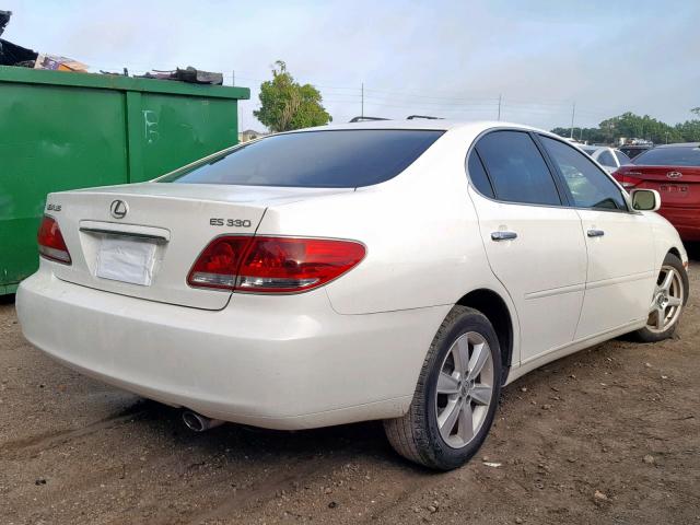 JTHBA30GX65147764 - 2006 LEXUS ES 330 WHITE photo 4