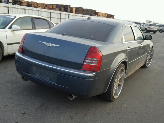 2C3KA63H56H209950 - 2006 CHRYSLER 300C BLUE photo 4