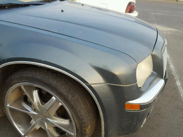 2C3KA63H56H209950 - 2006 CHRYSLER 300C BLUE photo 9