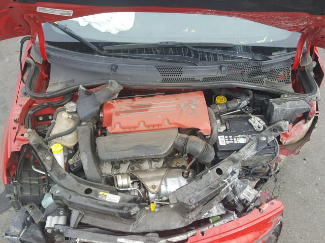 3C3CFFFHXFT643001 - 2015 FIAT 500 ABARTH RED photo 7
