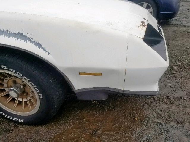 1G1AS87H0DN170630 - 1983 CHEVROLET CAMARO BER WHITE photo 9