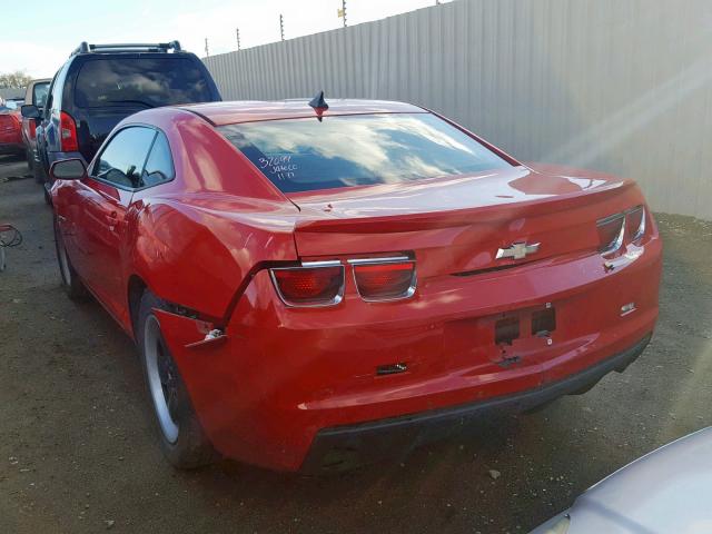 2G1FA1E31D9222678 - 2013 CHEVROLET CAMARO LS RED photo 3