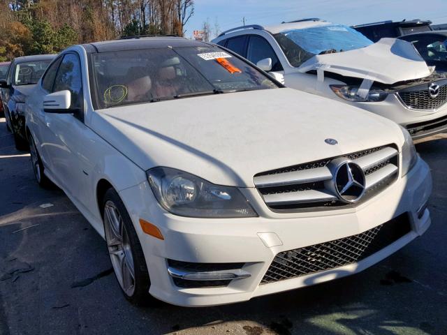 WDDGJ4HB2CF920521 - 2012 MERCEDES-BENZ C 250 WHITE photo 1