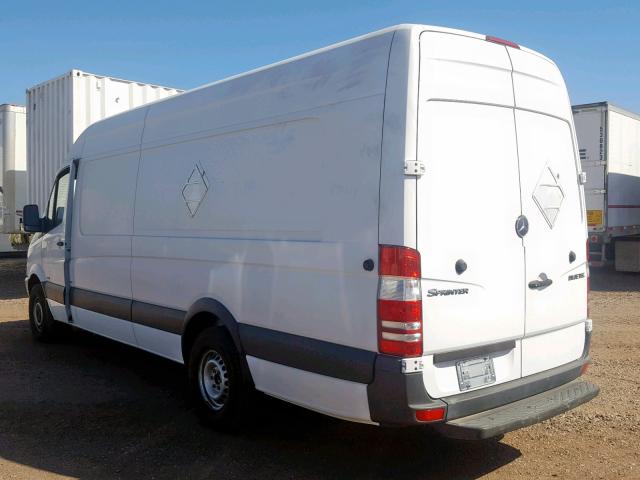 WD3PE8CC7D5769635 - 2013 MERCEDES-BENZ SPRINTER 2 WHITE photo 3