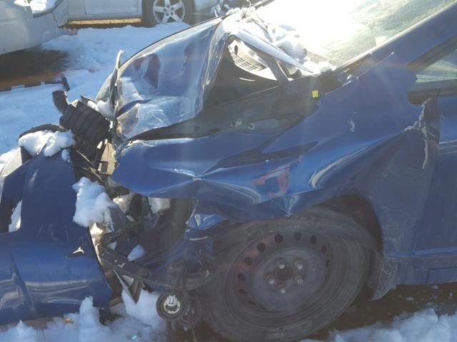 2HGFA1F62BH009596 - 2011 HONDA CIVIC LX-S Blau Foto 7