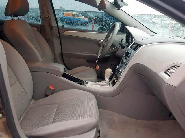 1G1ZA5E05CF385057 - 2012 CHEVROLET MALIBU LS 灰色 照片 5