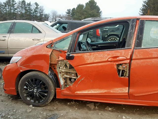 3HGGK5H60JM700079 - 2018 HONDA FIT SPORT ORANGE photo 9