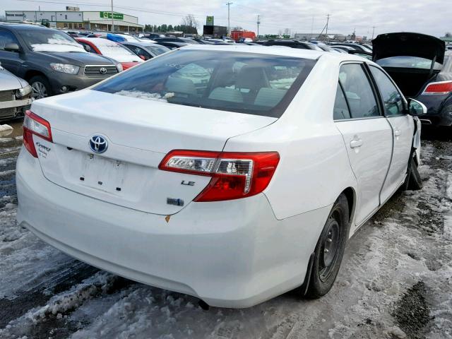 4T1BD1FK4DU083647 - 2013 TOYOTA CAMRY HYBR WHITE photo 4