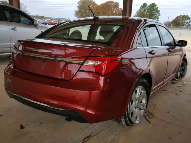 1C3CCBBB8DN597930 - 2013 CHRYSLER 200 TOURIN RED photo 4