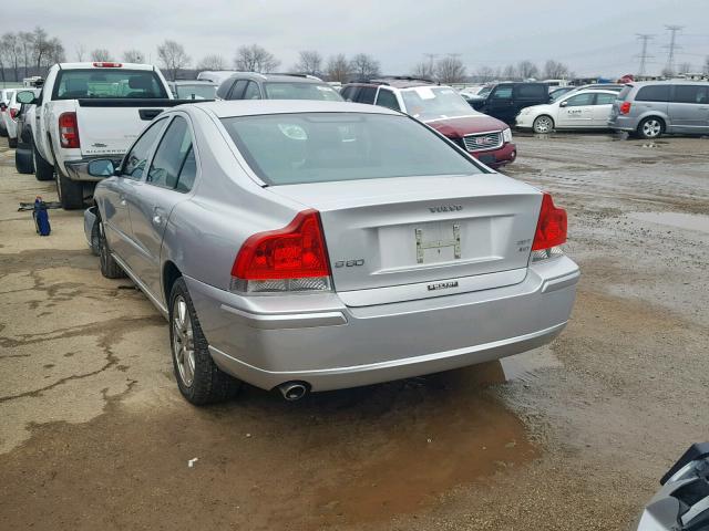 YV1RH592162516991 - 2006 VOLVO S60 2.5T SILVER photo 3