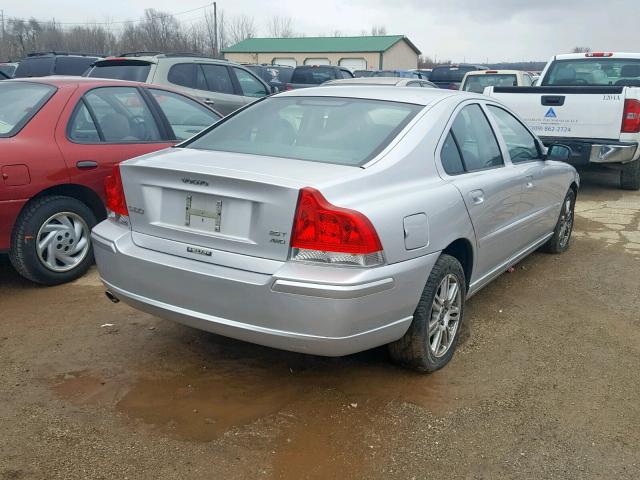 YV1RH592162516991 - 2006 VOLVO S60 2.5T SILVER photo 4