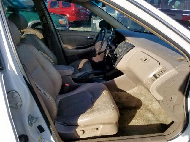 1HGCG16522A063276 - 2002 HONDA ACCORD EX WHITE photo 5