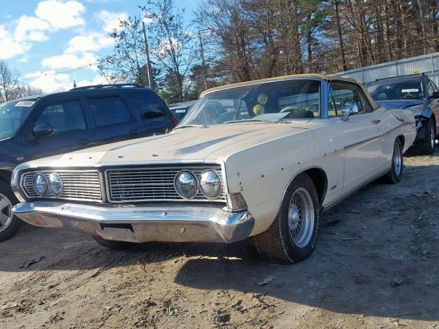 8U57Y107374 - 1968 FORD GALAXIE500 CREAM photo 2