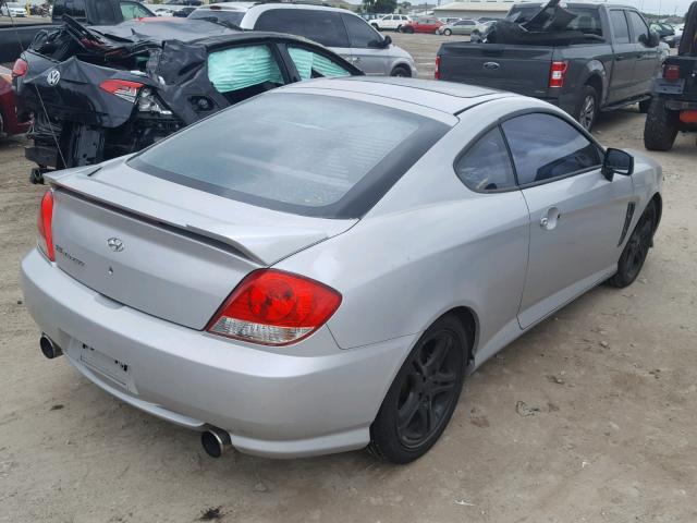 KMHHM65D15U168926 - 2005 HYUNDAI TIBURON SILVER photo 4