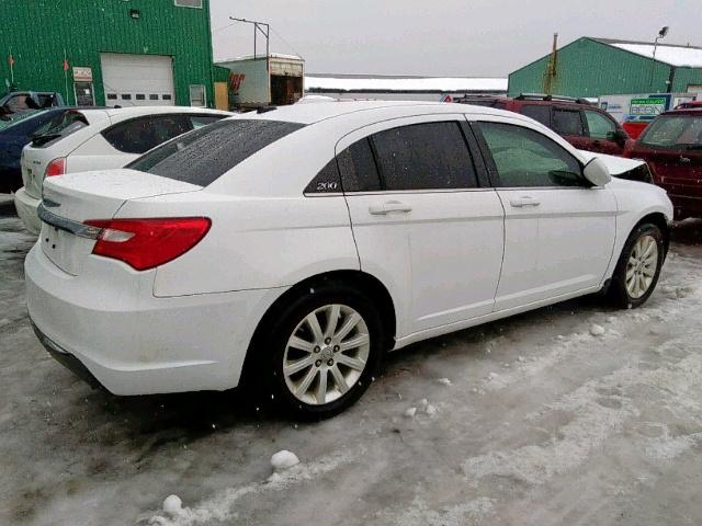 1C3BC1FB1BN560201 - 2011 CHRYSLER 200 TOURIN WHITE photo 4