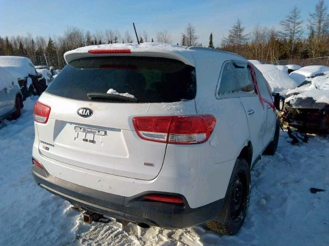 5XYPGDA39GG113671 - 2016 KIA SORENTO LX WHITE photo 4