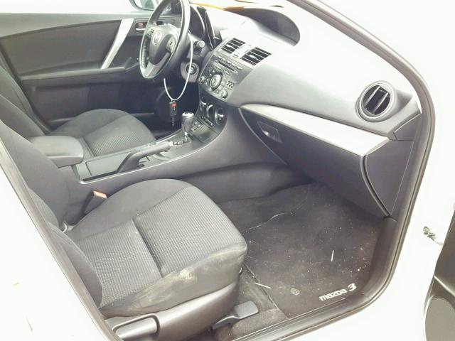 JM1BL1L70C1638374 - 2012 MAZDA 3 I WHITE photo 5