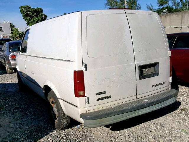 1GCDM19X02B134297 - 2002 CHEVROLET ASTRO WHITE photo 3