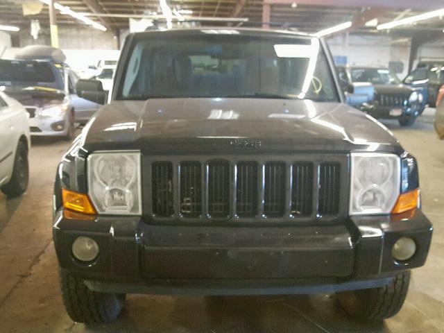 1J8HG48N66C188755 - 2006 JEEP COMMANDER BLACK photo 9