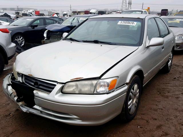 4T1BF22K0YU111908 - 2000 TOYOTA CAMRY LE SILVER photo 2