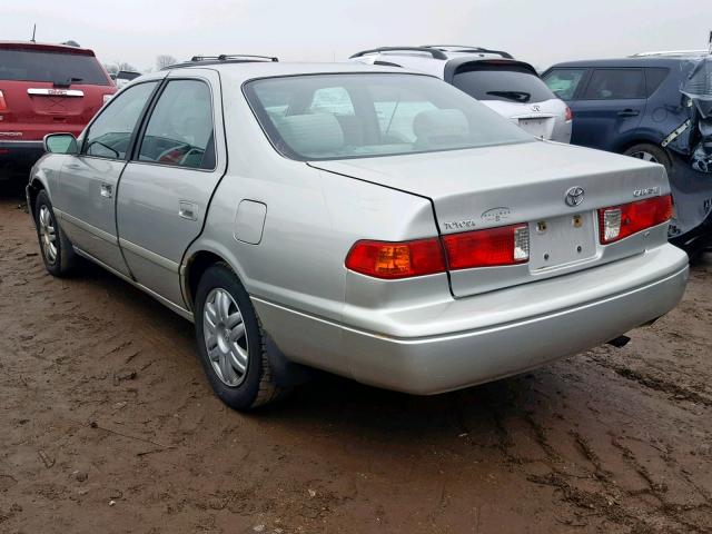 4T1BF22K0YU111908 - 2000 TOYOTA CAMRY LE SILVER photo 3