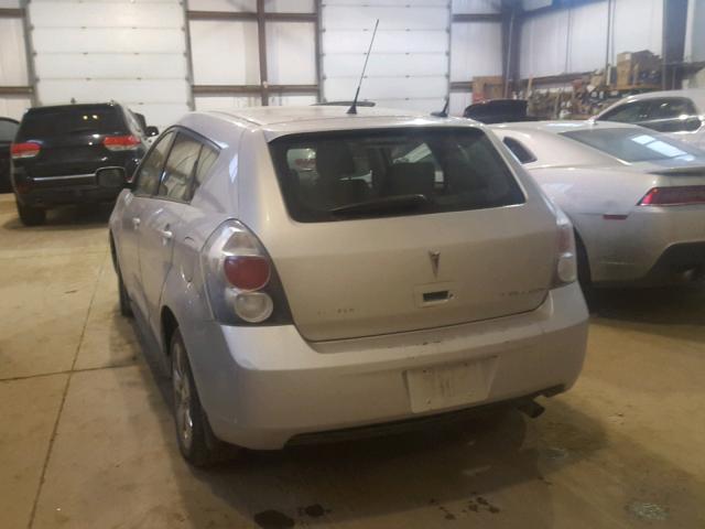 5Y2SM6E04AZ406269 - 2010 PONTIAC VIBE SILVER photo 3