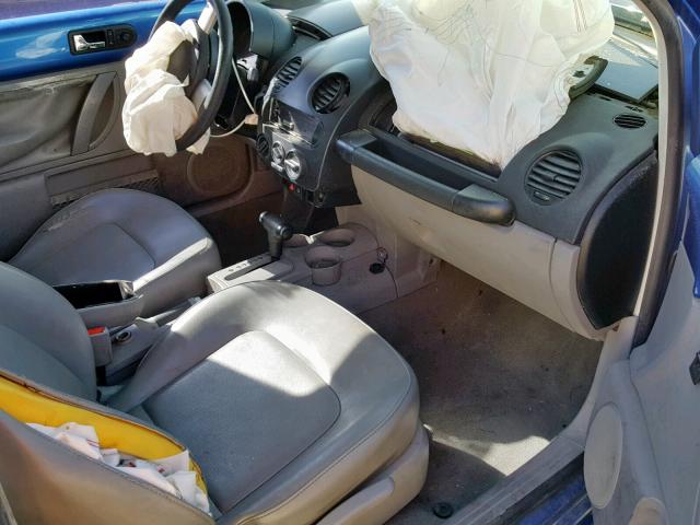 3VWCT21CX1M411782 - 2001 VOLKSWAGEN NEW BEETLE ლურჯი ფოტო 5