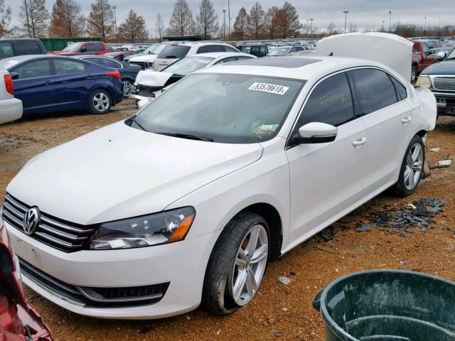 1VWBS7A35EC033096 - 2014 VOLKSWAGEN PASSAT SE WHITE photo 2