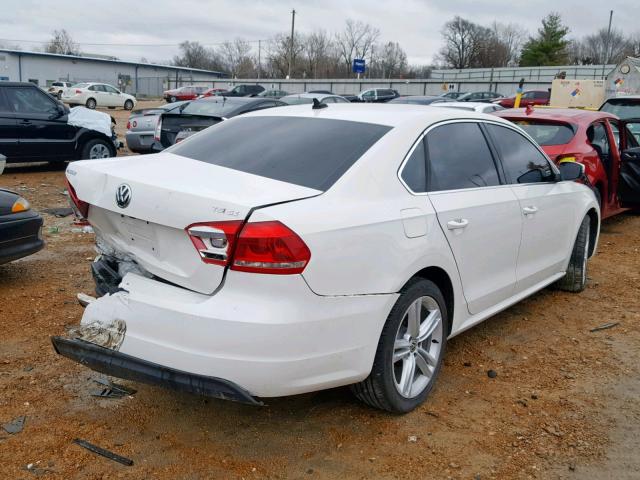 1VWBS7A35EC033096 - 2014 VOLKSWAGEN PASSAT SE WHITE photo 4