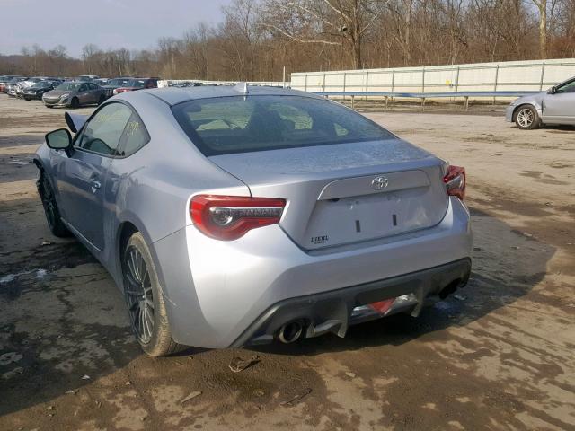 JF1ZNAA16H9705646 - 2017 TOYOTA 86 BASE GRAY photo 3