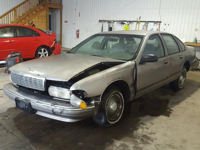 1G1BL52W3TR142107 - 1996 CHEVROLET CAPRICE CL SILVER photo 2