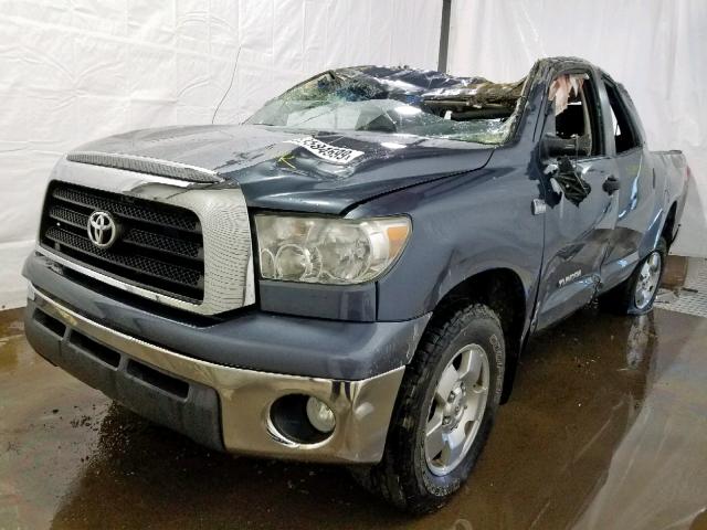 5TBBT541X8S459764 - 2008 TOYOTA TUNDRA DOU GRAY photo 2